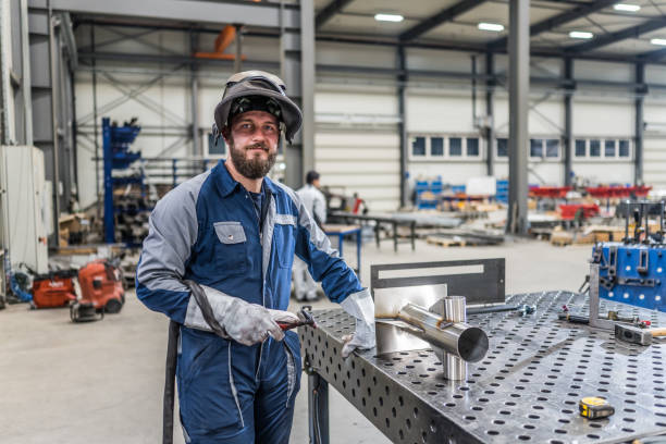 Salem, AR Welder & Metal Fabrication Company